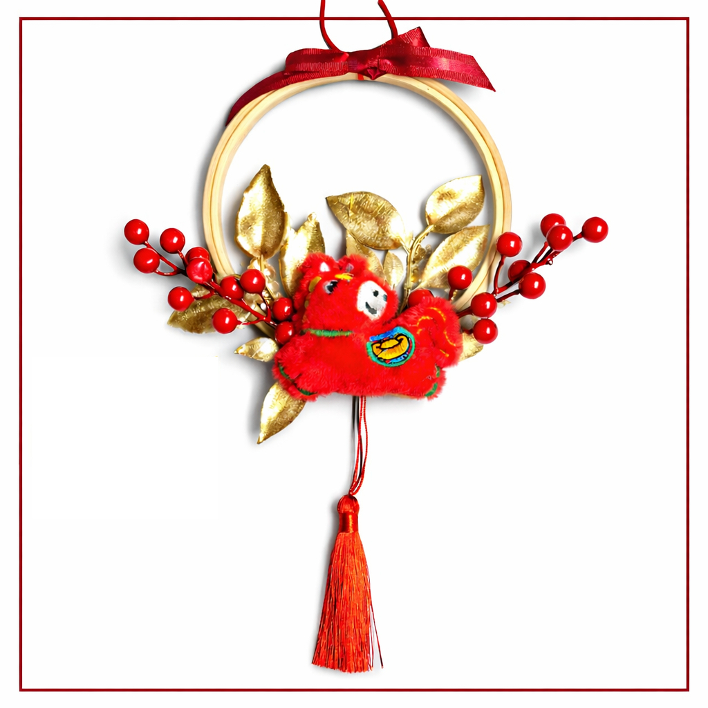 台灣現貨【新年馬竹編花環】紅馬白馬竹圈門掛 仿真葉材紅果流蘇玄關牆面佈置 新春過年喜慶掛飾送禮 新年佈置 裝飾掛飾 玄關