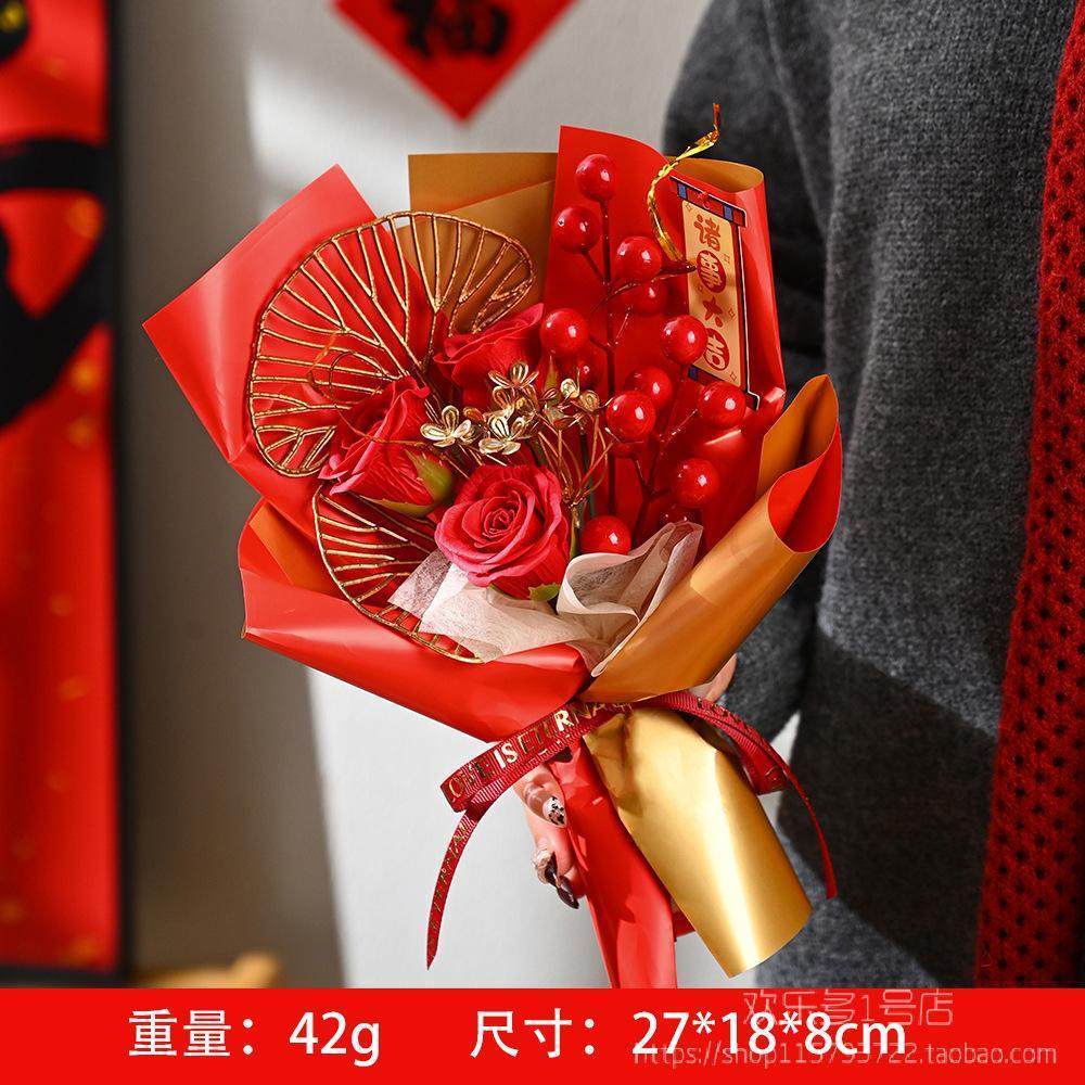 台灣現貨【新年開運花禮】小熊桌上花束喜氣紅系 交換禮物店面佈置 提袋與燈串款