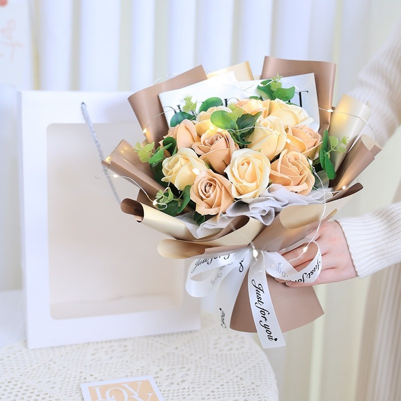 台灣現貨【香皂花束】女神玫瑰向日葵康乃馨 成品包裝 永生滿天星 節日送禮 生日禮物