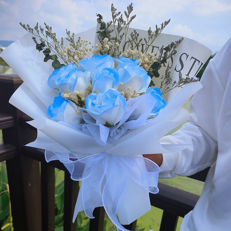 30cm｜9 朵碎冰藍,純花束（無提袋／無燈串）