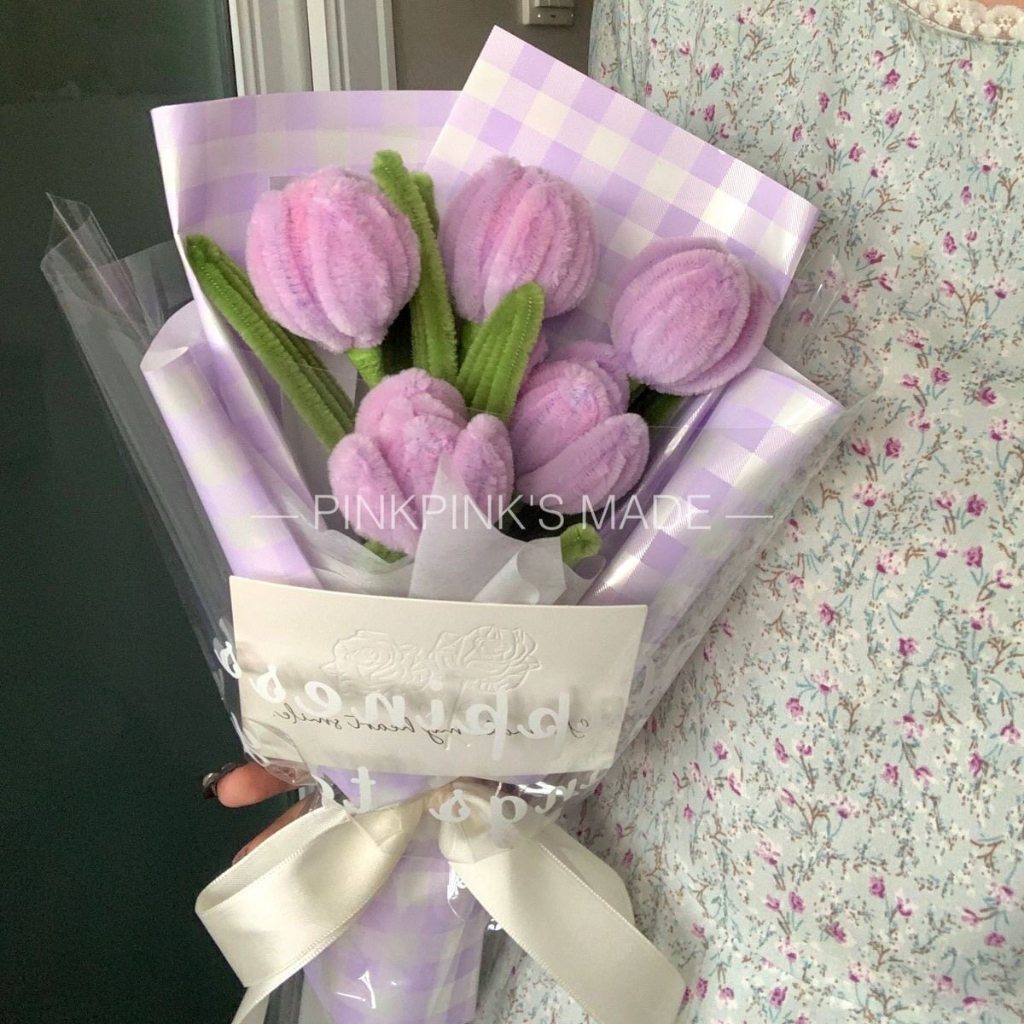30cm五朵郁金香毛根花束（紫色格紋）,純花束（無提袋／無燈串）