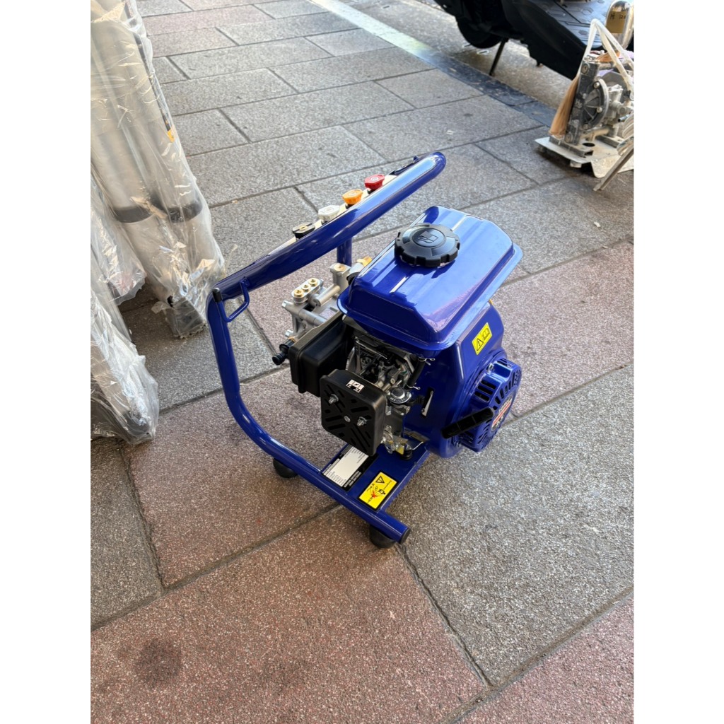 台北工具2.5HP引擎高壓清洗機 外牆防水清洗牆面青苔 洗地 四行程洗車機 沖洗機 商品圖片 4