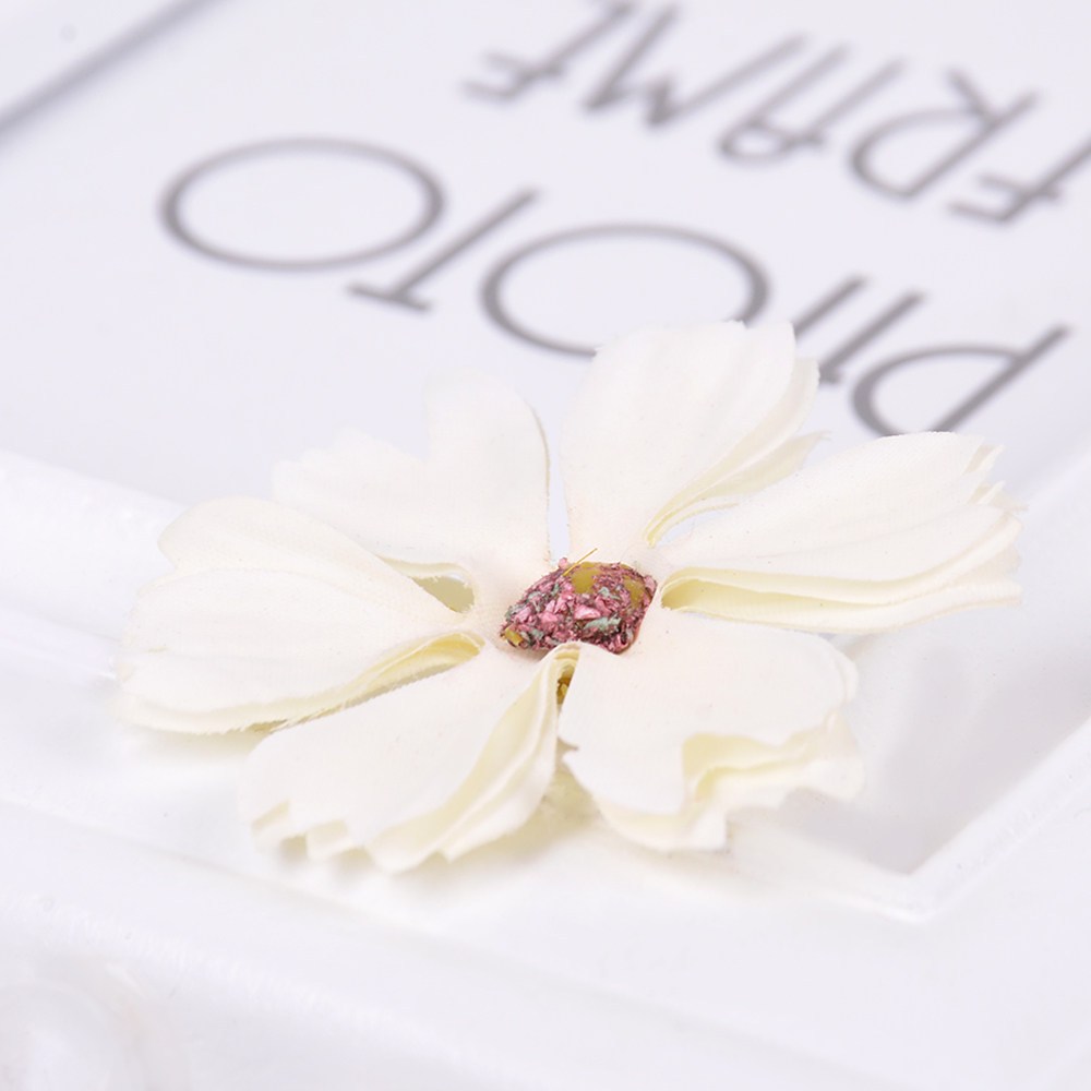 4.5cm六瓣花（白色）,5朵