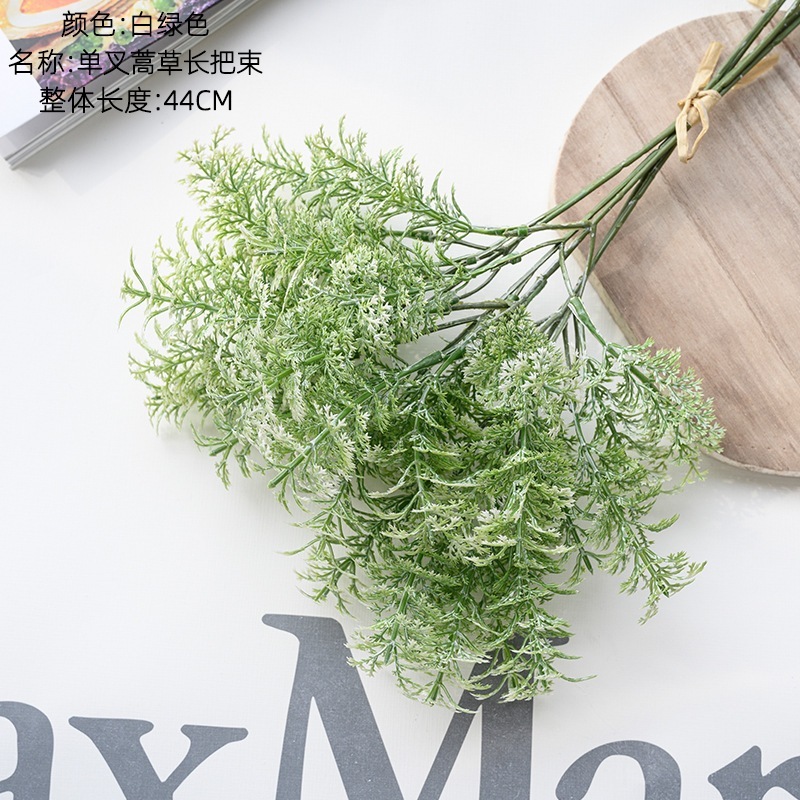台灣現貨【新春仿真花材】銀柳冬青紅漿果金葉枝葉素材 可彎折插花盆花櫃檯佈置 年節居家拍照場景 聖誕佈置 花藝材料