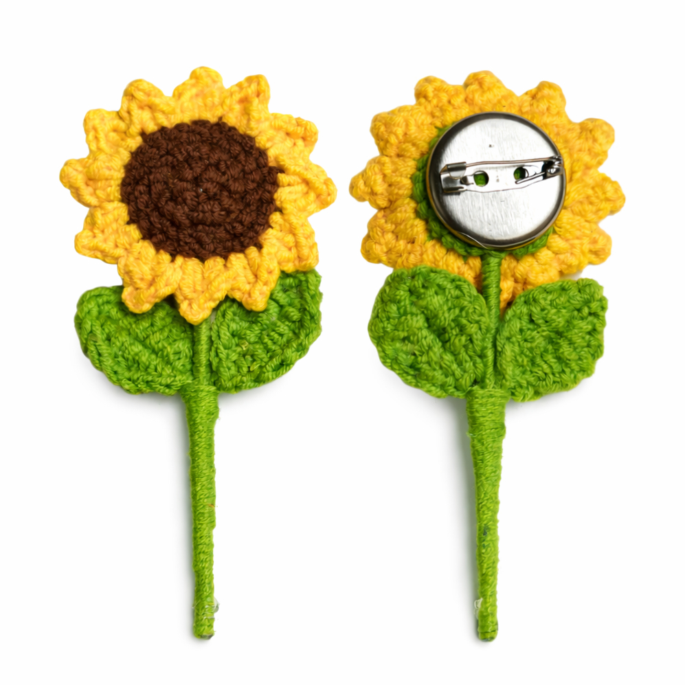 台灣現貨【向日葵胸針】10cm針織向日葵胸針成品 毛線花朵別針 畢業季小禮物 包包帽子衣服裝飾 拍照配件 日常穿搭點綴